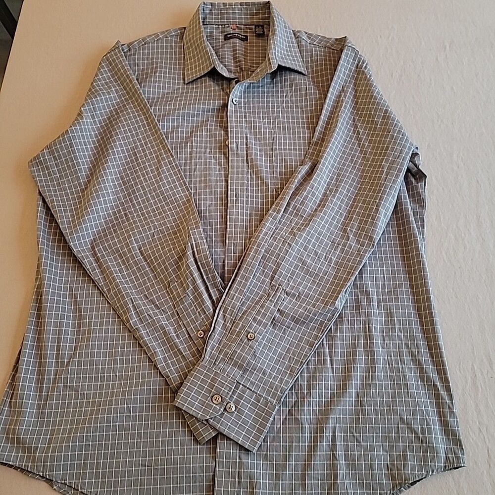 Van Heusen Traveler Gray Plaid Long Sleeve Dress Shirt Men's Large 16-16.5